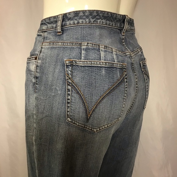 🔵Size 3 Petite Right Fit Stretch Bootcut-Light - Picture 8 of 16